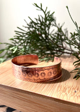Load image into Gallery viewer, 14 mm Copper Bracelet